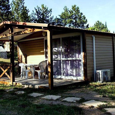 Camping Municipal La Sapinette Quillan Eksteriør bilde