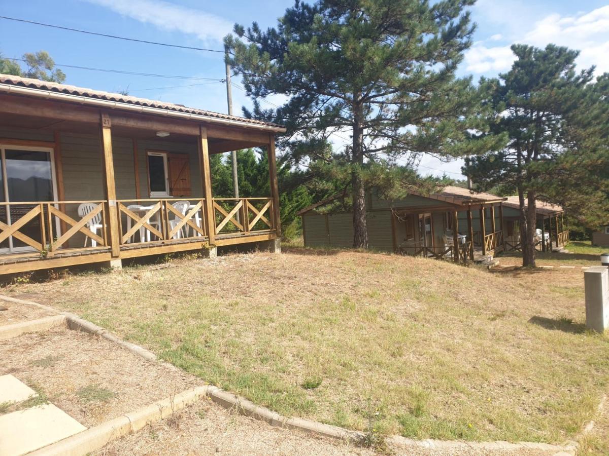 Camping Municipal La Sapinette Quillan Eksteriør bilde